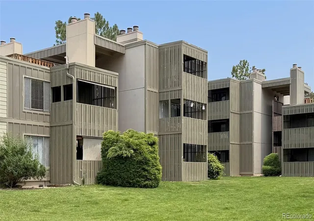 Condo for sale at 2525 S Dayton Way #1710, Denver, CO 80231 | MLS# 1973647