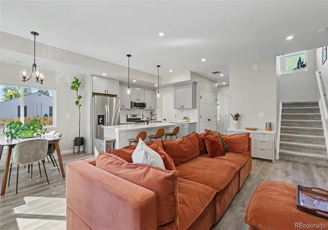 Photo 4 of Single family home for sale at 524 S Osceola St, Denver, CO 80219 | MLS# 6852986 | Listing updated on 2026-10-23