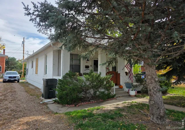 Single family home for sale at 724 Prospect St, Fort Morgan, CO 80701 | MLS# IR1071093
