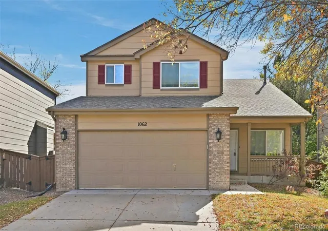Single family home for sale at 1062 Timbervale Trl, Highlands Ranch, CO 80129 | MLS# 2163060