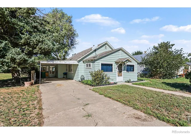 Single family home for sale at 420 Park Ave, Eaton, CO 80615 | MLS# IR1071102