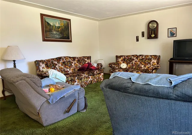 Photo 2 of Single family home for sale at 372 Emporia St, Aurora, CO 80010 | MLS# 5883214 | Listing updated on 2026-10-29
