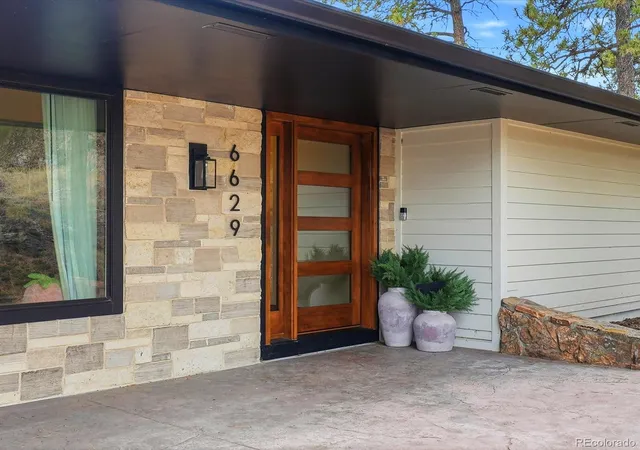 Photo 4 of Single family home for sale at 6629 Jungfrau Way, Evergreen, CO 80439 | MLS# 9809025 | Listing updated on 2026-10-27