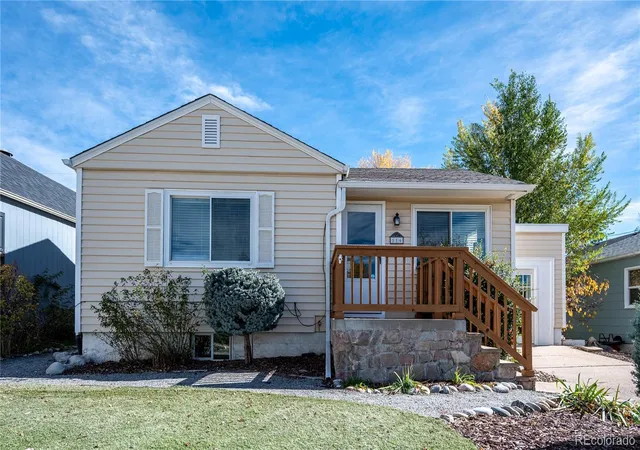 Photo 1 of Single family home for sale at 116 N Gilbert St, Castle Rock, CO 80104 | MLS# 9236633 | Listing updated on 2026-10-29