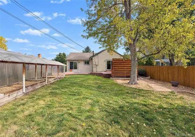 Photo 4 of Single family home for sale at 4423 S Elati St, Englewood, CO 80110 | MLS# 6881971 | Listing updated on 2026-10-23