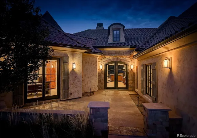 Photo 3 of Single family home for sale at 7230 Raphael Ln, Littleton, CO 80125 | MLS# 2764086 | Listing updated on 2026-10-23