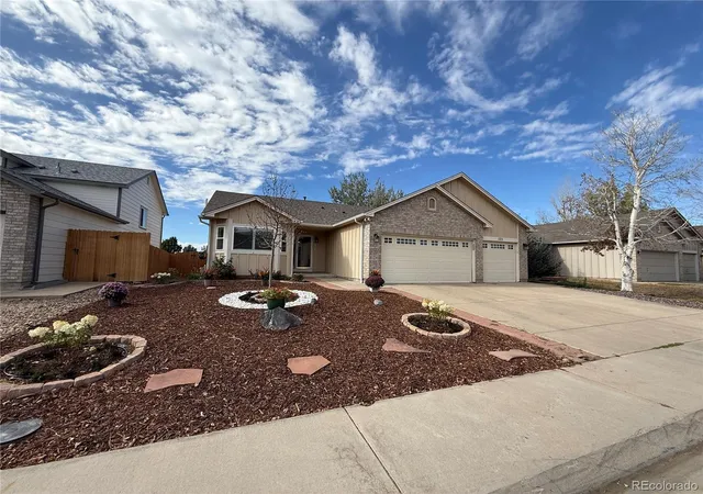 Photo 3 of Single family home for sale at 525 Badger Crk Dr, Brighton, CO 80601 | MLS# 9295893 | Listing updated on 2026-10-23