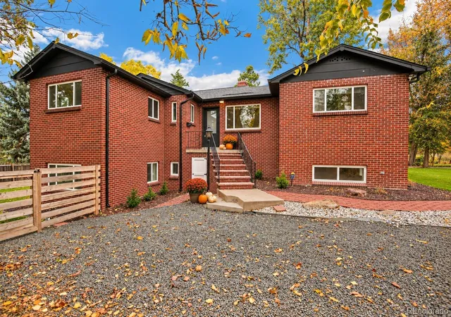 Photo 3 of Single family home for sale at 4660 W 29th Avenue, Denver, CO 80212 | MLS# 3773530 | Listing updated on 2026-10-28