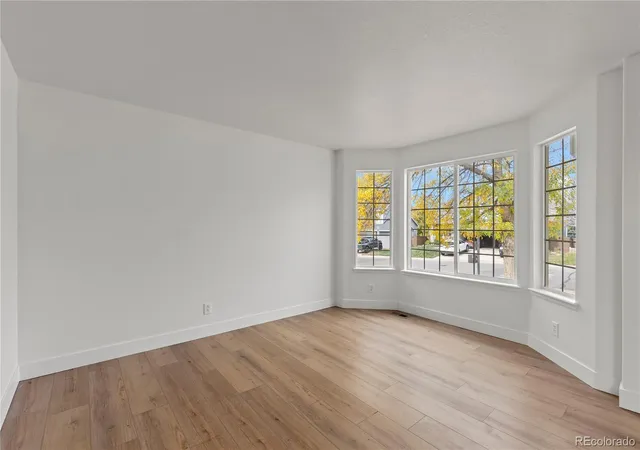 Photo 4 of Single family home for sale at 864 English Sparrow Trl, Highlands Ranch, CO 80129 | MLS# 2009664 | Listing updated on 2026-10-28