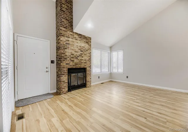 Photo 4 of Townhouse for sale at 2685 S Dayton Way #311, Denver, CO 80231 | MLS# 8439630 | Listing updated on 2026-10-24
