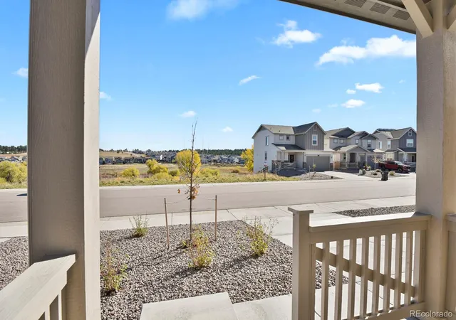 Photo 4 of Single family home for sale at 659 Yankee Boy Loop, Elizabeth, CO 80107 | MLS# 4269644 | Listing updated on 2026-10-28