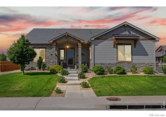 Photo 1 of Single family home for sale at 586 Greenspire Dr, Windsor, CO 80550 | MLS# IR1071150 | Listing updated on 2026-10-23