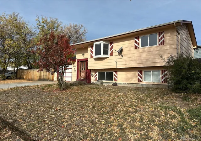 Photo 2 of Single family home for sale at 7060 Chippewa Rd, Colorado Springs, CO 80915 | MLS# 2658507 | Listing updated on 2026-10-30