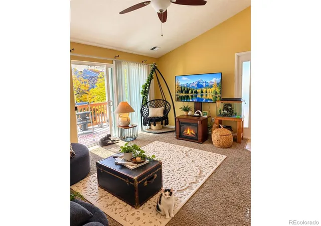 Photo 3 of Condo for sale at 4655 Hahns Peak Dr #201, Loveland, CO 80538 | MLS# IR1071153 | Listing updated on 2026-10-23