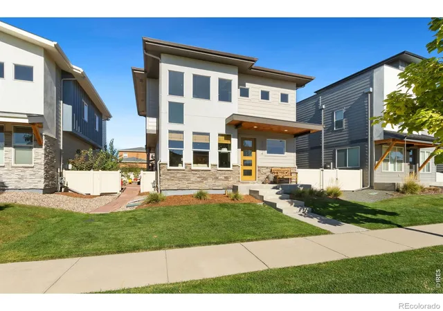 Photo 2 of Single family home for sale at 2214 Saison St, Fort Collins, CO 80524 | MLS# IR1071159 | Listing updated on 2026-10-29