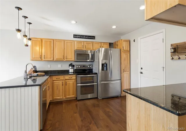 Photo 4 of Single family home for sale at 13936 W 74th Place, Arvada, CO 80005 | MLS# 5591245 | Listing updated on 2026-10-30