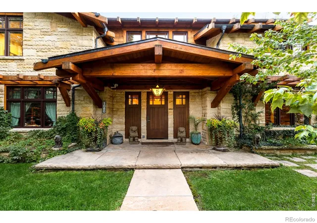 Photo 2 of Single family home for sale at 1080 Juniper Ave, Boulder, CO 80304 | MLS# IR1071178 | Listing updated on 2026-10-30