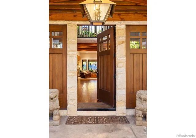 Photo 3 of Single family home for sale at 1080 Juniper Ave, Boulder, CO 80304 | MLS# IR1071178 | Listing updated on 2026-10-30