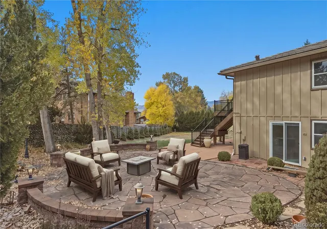 Photo 2 of Single family home for sale at 11398 W 73rd Avenue, Arvada, CO 80005 | MLS# 8999144 | Listing updated on 2026-10-28