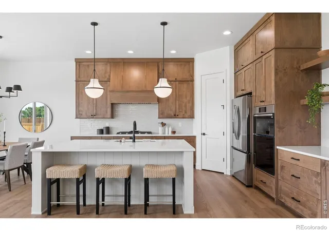 Photo 3 of Single family home for sale at 174 Boxwood Dr, Windsor, CO 80550 | MLS# IR1071191 | Listing updated on 2026-10-26