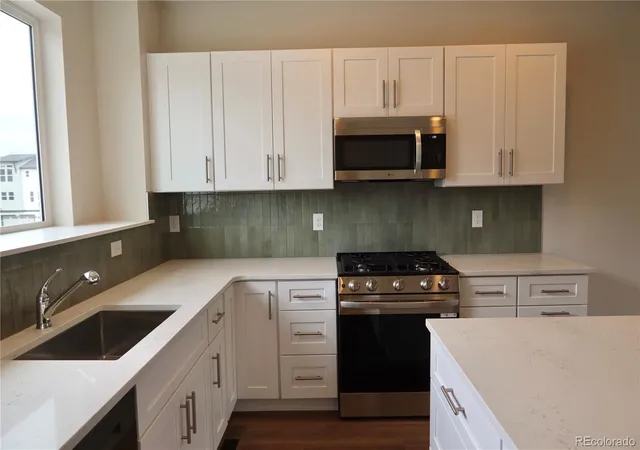 Photo 2 of Townhouse for sale at 5755 Union St, Arvada, CO 80002 | MLS# 3234705 | Listing updated on 2026-10-29