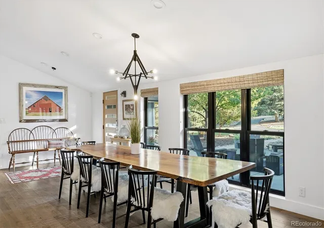 Photo 4 of Single family home for sale at 4677 W Wagon Trl Rd, Littleton, CO 80123 | MLS# 5598322 | Listing updated on 2026-10-29