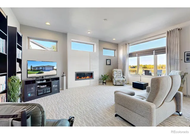 Photo 2 of Single family home for sale at 1074 Prism Cactus Cir, Loveland, CO 80537 | MLS# IR1071205 | Listing updated on 2026-10-27