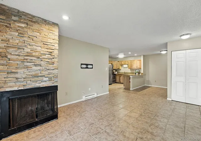 Photo 3 of Condo for sale at 2280 S Oswego Way #102, Aurora, CO 80014 | MLS# 4698335 | Listing updated on 2026-10-27