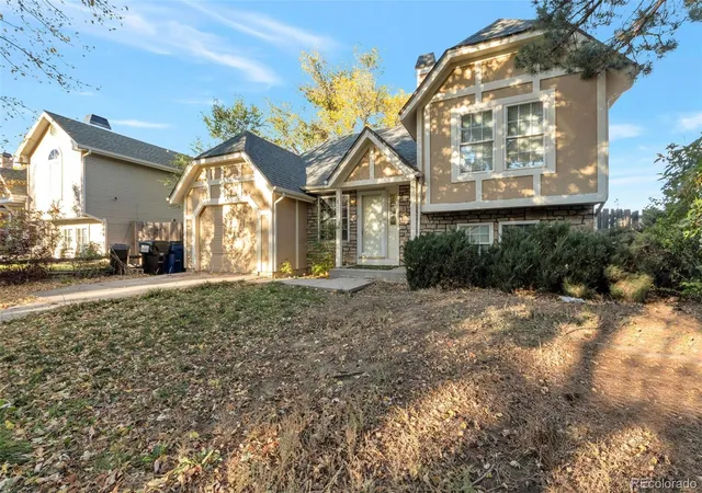 Photo 1 of Single family home for sale at 18214 E Layton Pl, Aurora, CO 80015 | MLS# 8384575 | Listing updated on 2026-10-29