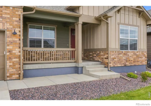 Photo 4 of Single family home for sale at 1842 Chaffee Crst Dr, Berthoud, CO 80513 | MLS# IR1071227 | Listing updated on 2026-10-26