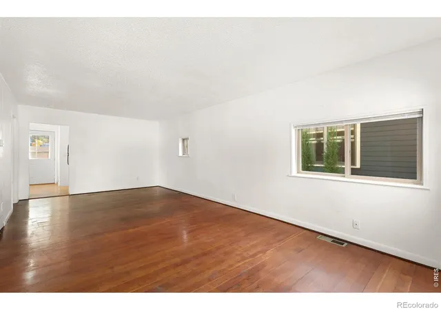 Photo 3 of Single family home for sale at 422 N Grant Ave, Fort Collins, CO 80521 | MLS# IR1071228 | Listing updated on 2026-10-26