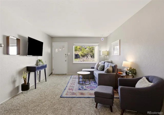 Photo 4 of Single family home for sale at 3256 S Eudora St, Denver, CO 80222 | MLS# 3724592 | Listing updated on 2026-10-29