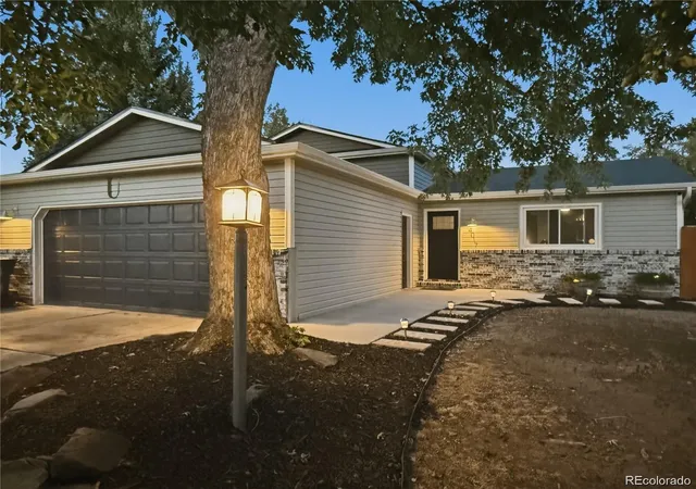 Photo 3 of Single family home for sale at 4017 Boulder Dr, Loveland, CO 80538 | MLS# 9827635 | Listing updated on 2026-10-28