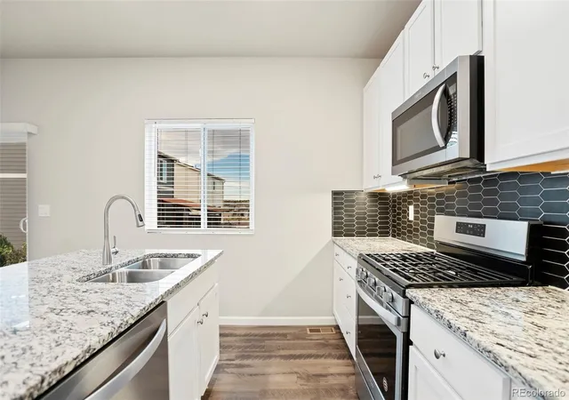 Photo 1 of Single family home for sale at 4650 Colliers Reserve Cir, Elizabeth, CO 80107 | MLS# 3930496 | Listing updated on 2026-10-30