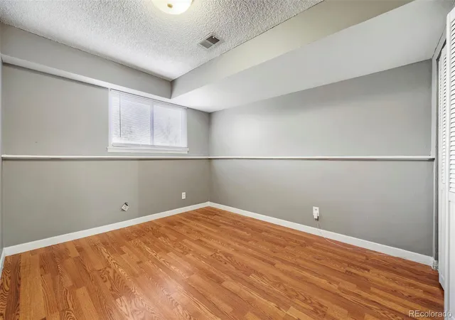 Photo 4 of Single family home for sale at 4809 S Richfield Cir, Aurora, CO 80015 | MLS# 2961109 | Listing updated on 2026-10-26