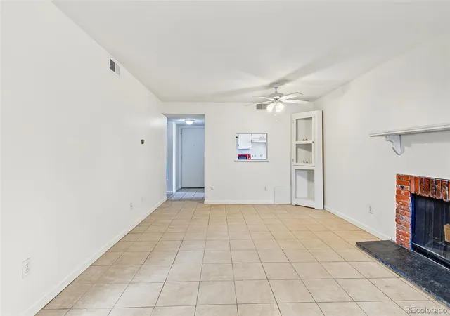 Photo 4 of Condo for sale at 3870 S Fraser St #N03, Aurora, CO 80014 | MLS# 4807028 | Listing updated on 2026-10-27