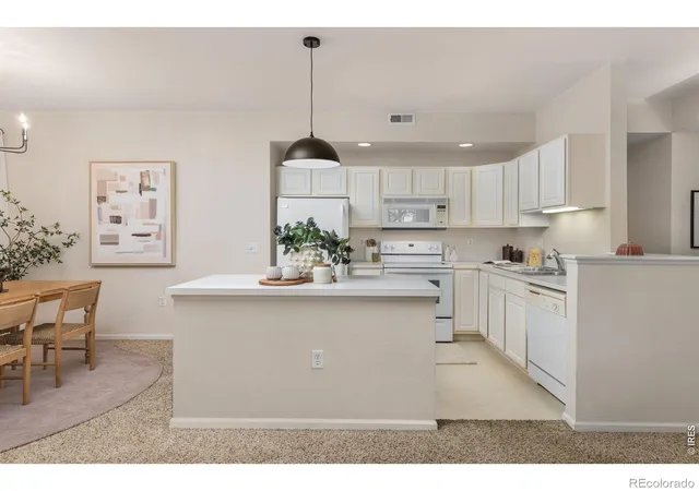 Photo 4 of Condo for sale at 640 Gooseberry Dr #902, Longmont, CO 80503 | MLS# IR1071238 | Listing updated on 2026-10-29