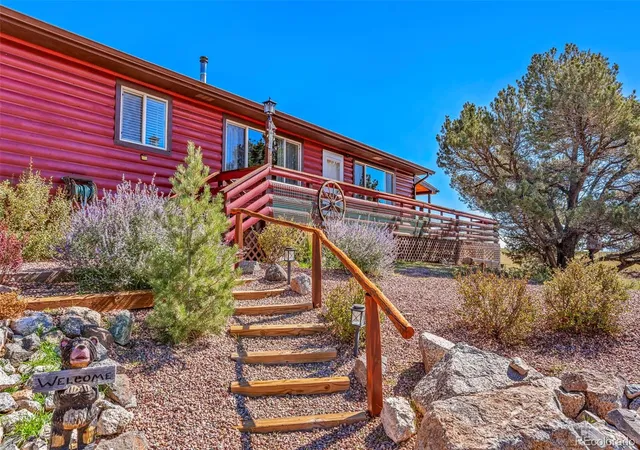Photo 2 of Single family home for sale at 1634 Kit Carson Trl, Cotopaxi, CO 81223 | MLS# 7450780 | Listing updated on 2026-10-27