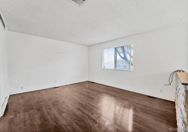 Photo 4 of Sale Pending at 14961 Randolph Pl, Denver, CO 80239 | MLS# 5337285 | Listing updated on 2026-10-29