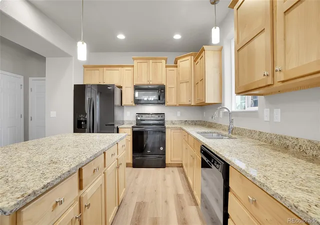 Photo 4 of Single family home for sale at 6819 Cattails Dr, Wellington, CO 80549 | MLS# 5179787 | Listing updated on 2026-10-29