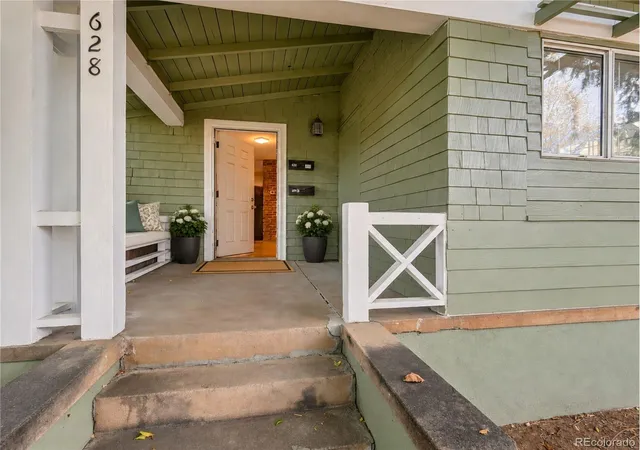 Photo 1 of Single family home for sale at 628 S Mason St, Fort Collins, CO 80524 | MLS# 2765446 | Listing updated on 2026-10-30