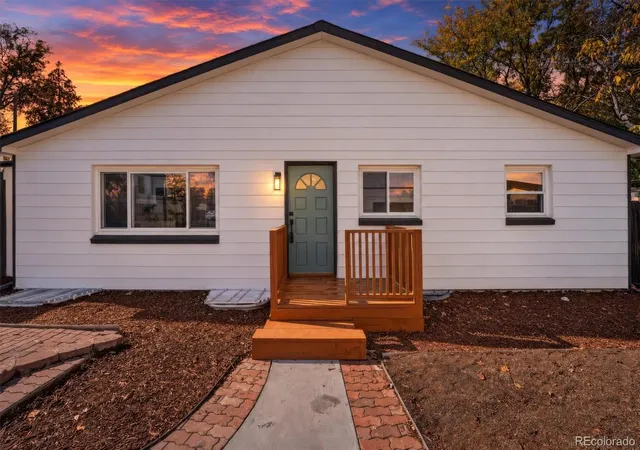 Single family home for sale at 671 S Lowell Blvd, Denver, CO 80219 | MLS# 7074289
