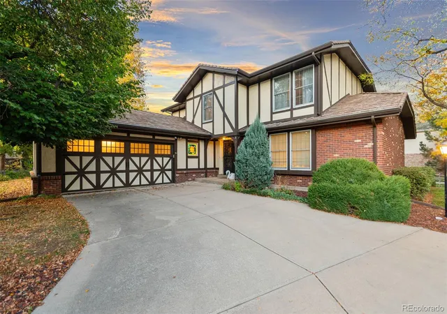 Single family home for sale at 5029 W Maplewood Pl, Littleton, CO 80123 | MLS# 7228894