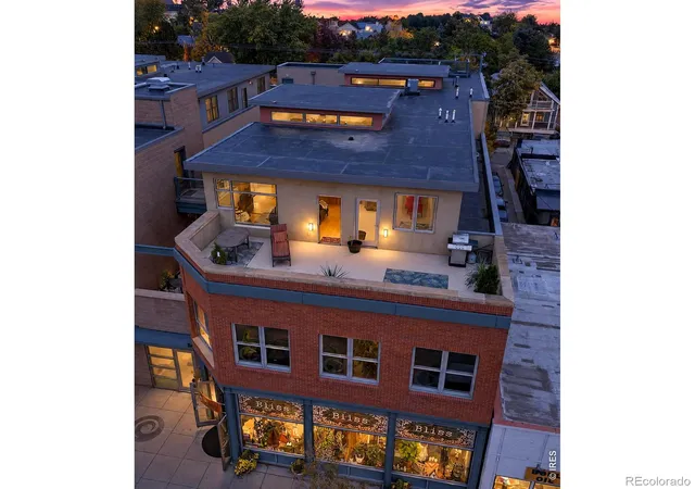Condo for sale at 1637 Pearl St #302, Boulder, CO 80302 | MLS# IR1071258