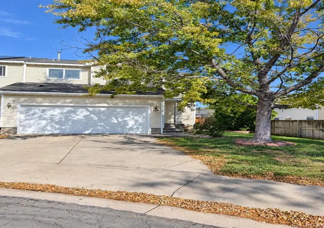 Photo 1 of Townhouse for sale at 983 Canary Ct, Brighton, CO 80601 | MLS# 3147166 | Listing updated on 2026-10-30