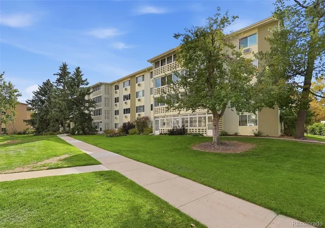 Photo 4 of Condo for sale at 705 S Alton Way #6C, Denver, CO 80247 | MLS# 8832644 | Listing updated on 2026-10-30