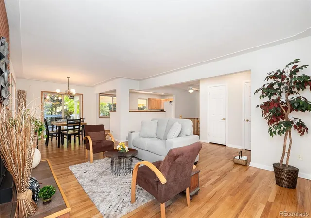 Photo 3 of Single family home for sale at 1660 Winfield Cir, Lakewood, CO 80215 | MLS# 7996871 | Listing updated on 2026-10-28