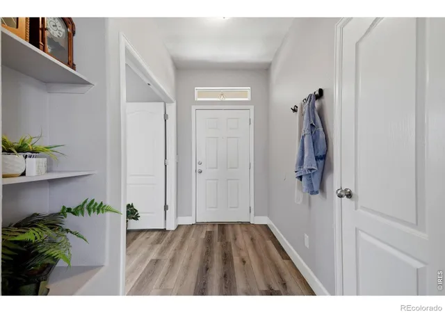 Photo 3 of Single family home for sale at 5125 Mt St Vrain Ave, Longmont, CO 80504 | MLS# IR1071261 | Listing updated on 2026-10-29