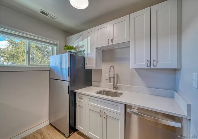 Photo 4 of Townhouse for sale at 921 Mt Massive Dr #23, Leadville, CO 80461 | MLS# 7096012 | Listing updated on 2026-10-27