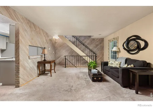 Photo 4 of Townhouse for sale at 8 Amesbury St, Broomfield, CO 80020 | MLS# IR1071265 | Listing updated on 2026-10-29
